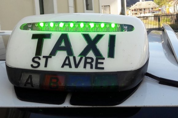 Chauffeur taxi pour transport médical à Saint-Avre.